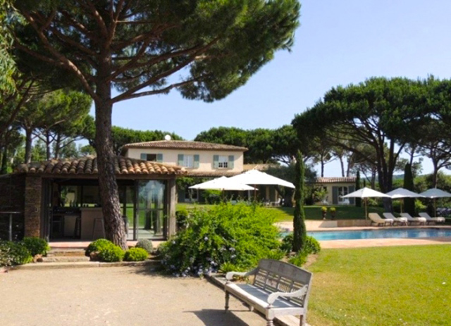 Saint Tropez House’s Luxury Villa Mat