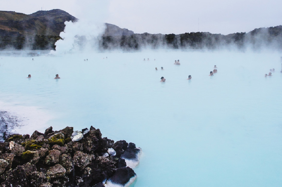 iceland-hot-springs