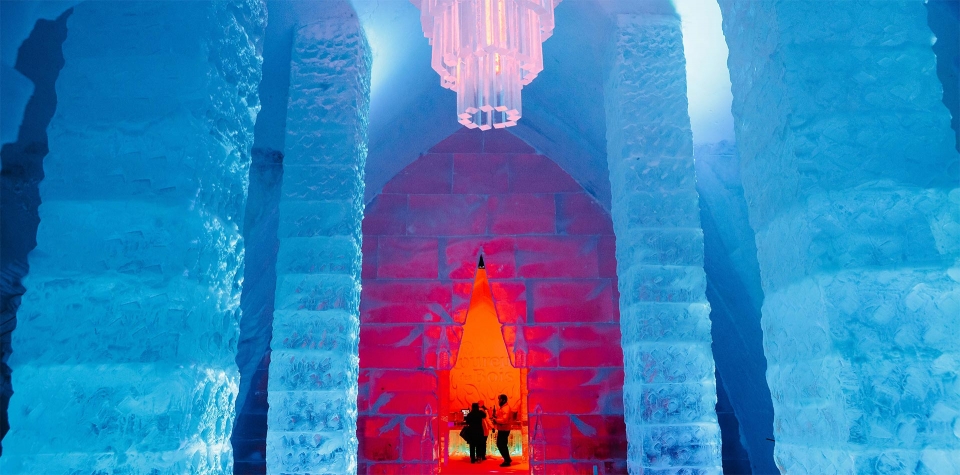 ice-hotel-canada