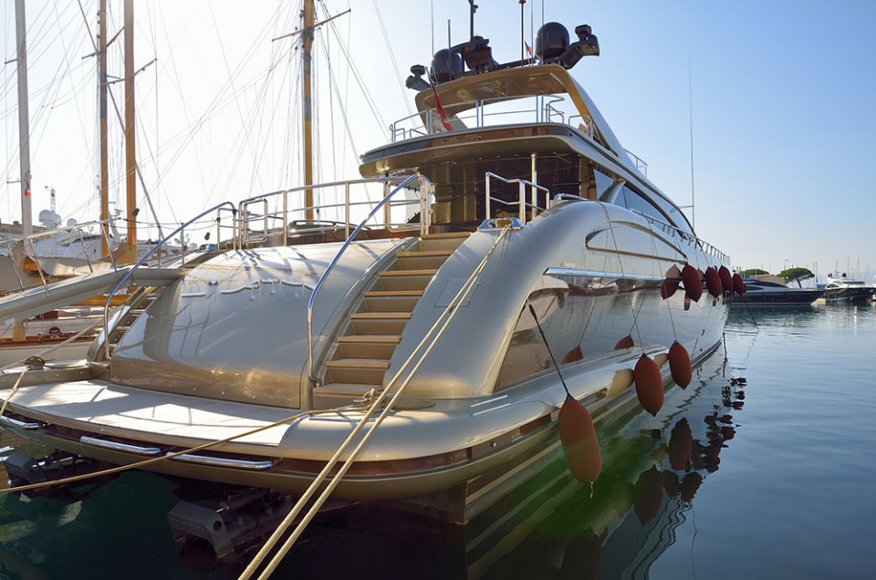 yacht-charter