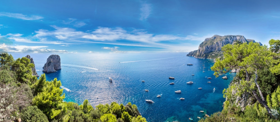 Amalfi-Coast-Capri-view-sm