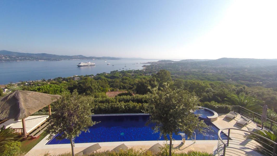 St-Tropez-villa-rental-villa Cerise-view