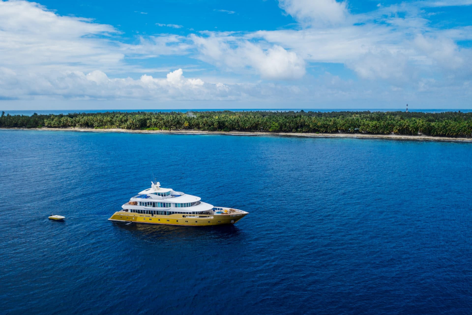 maldives-yacht-charter